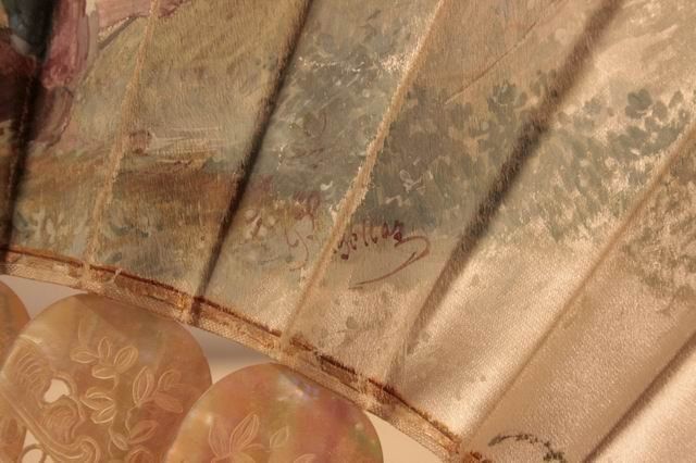1412.0 Mother Of Pearl And Painted Silk Fan, Xi Xth Century photo