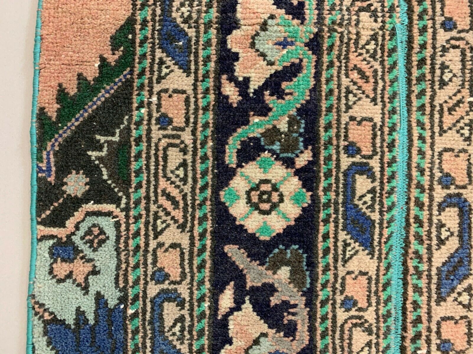 Distressed Turkish Rug 115x68 Cm Vintage Shabby, Tribal Red, Green, Brown Small photo vintage