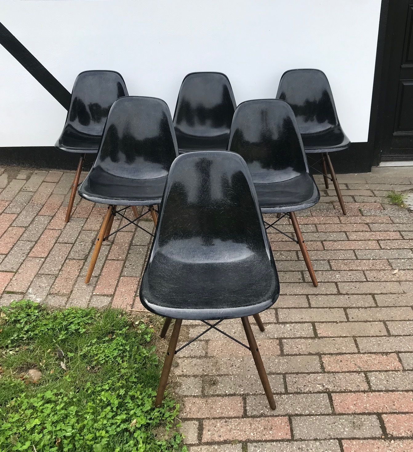 Dsw Black Dining Chairs By Charles & Ray Eames For Vitra photo vinterior