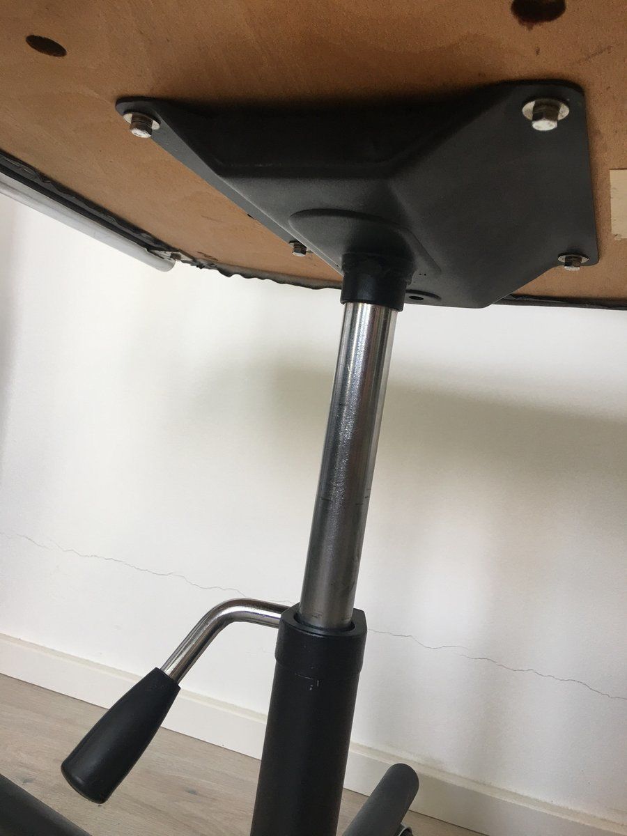 Grey Desk Chair From Kovona, 1986 photo vintage
