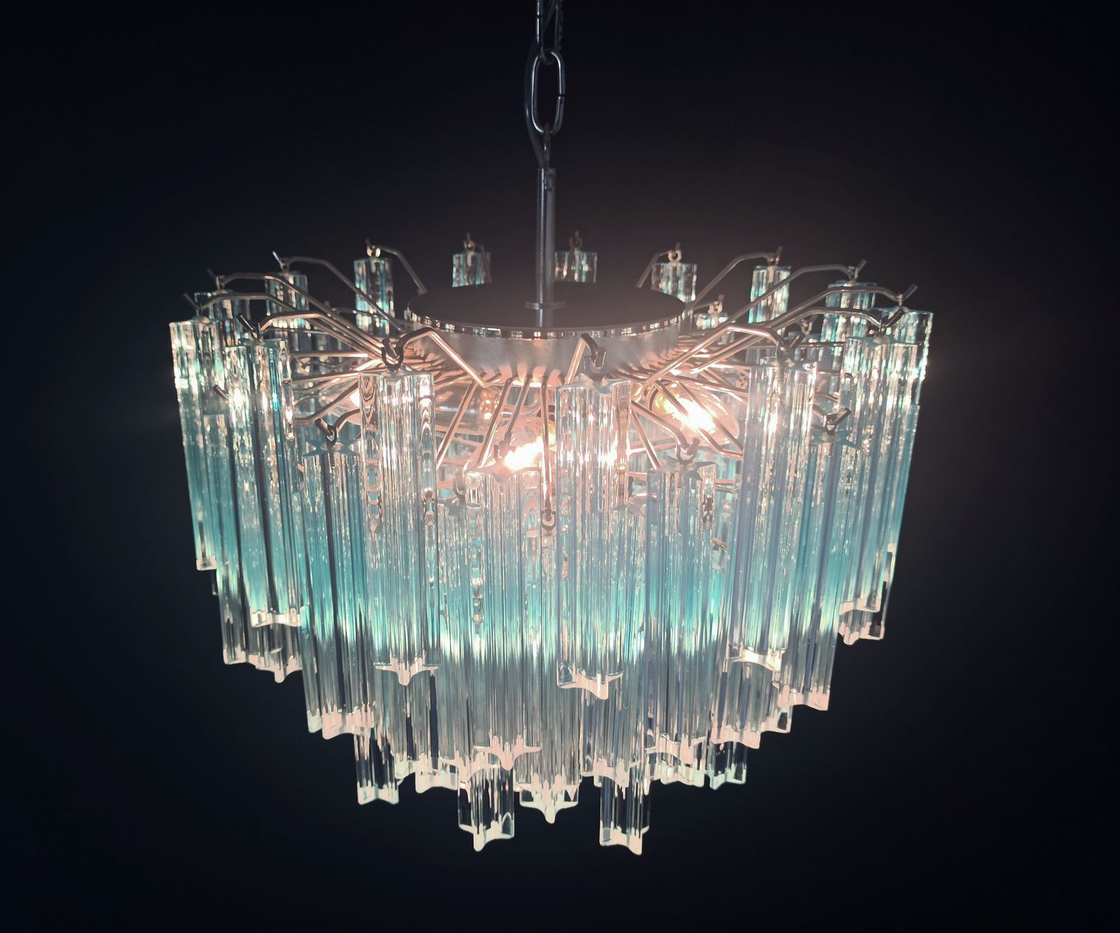 photo buy Gorgeous Murano Vintage Chandelier – 107 Quadriedri Blue Shade