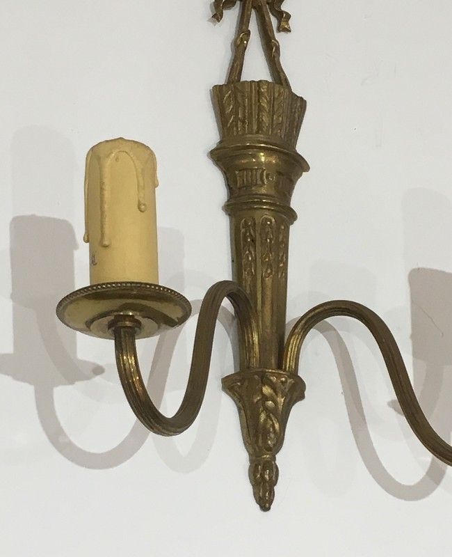 Pair Of Louis XVI Style Wall Lights In Bronze With Quiver And Ribbons. French Work photo vinterior