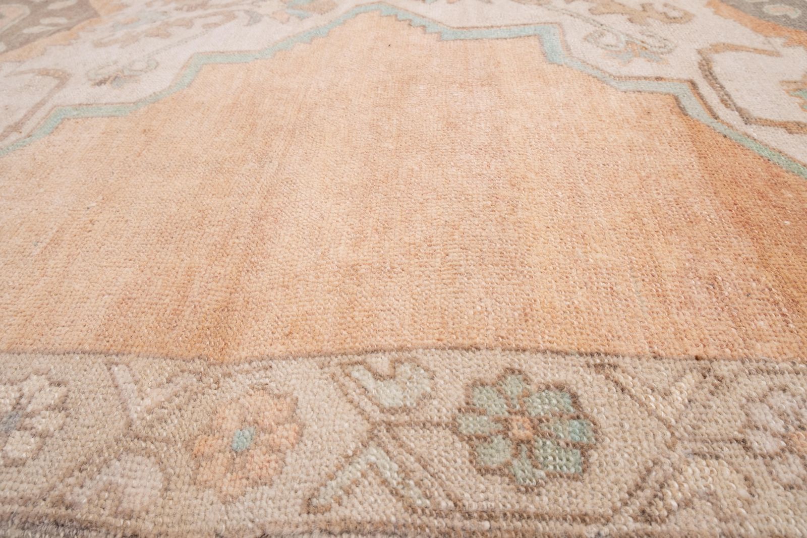 Vintage Beige Midcentury Karapinar Runner Rug 4'11" X 10'3" photo vinterior