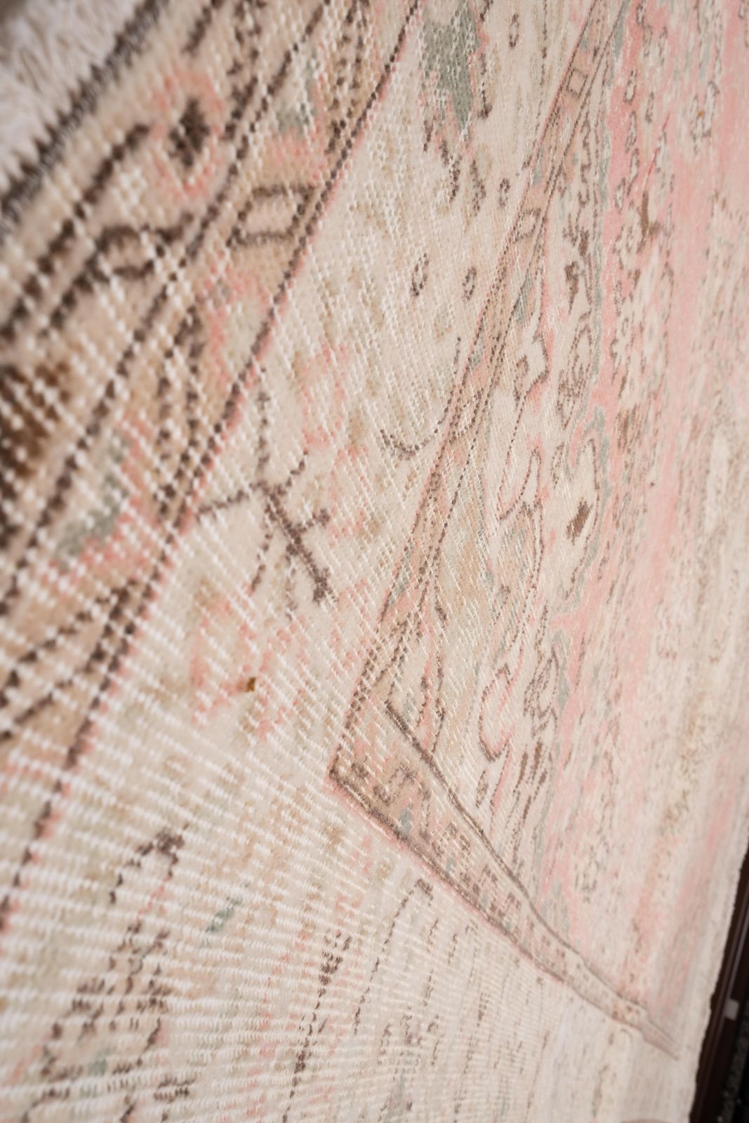 Anatolian Oushak Kars Handwoven Distressed Ushak Area Rug photo vinterior