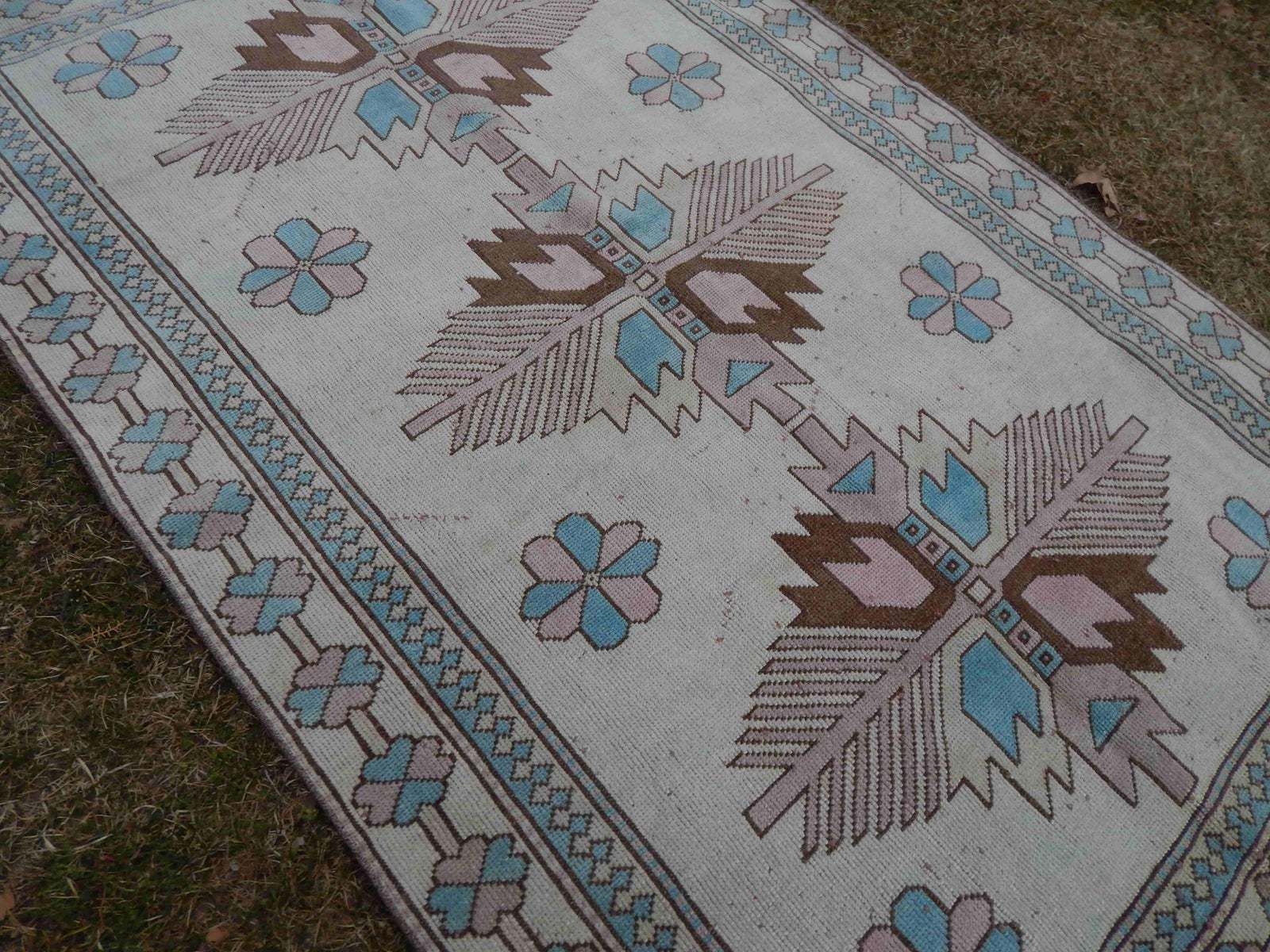 Vintage Turkish Oushak Gallery Runner With Three Taupe Medallions 4′11″ × 7′10″ photo Textiles