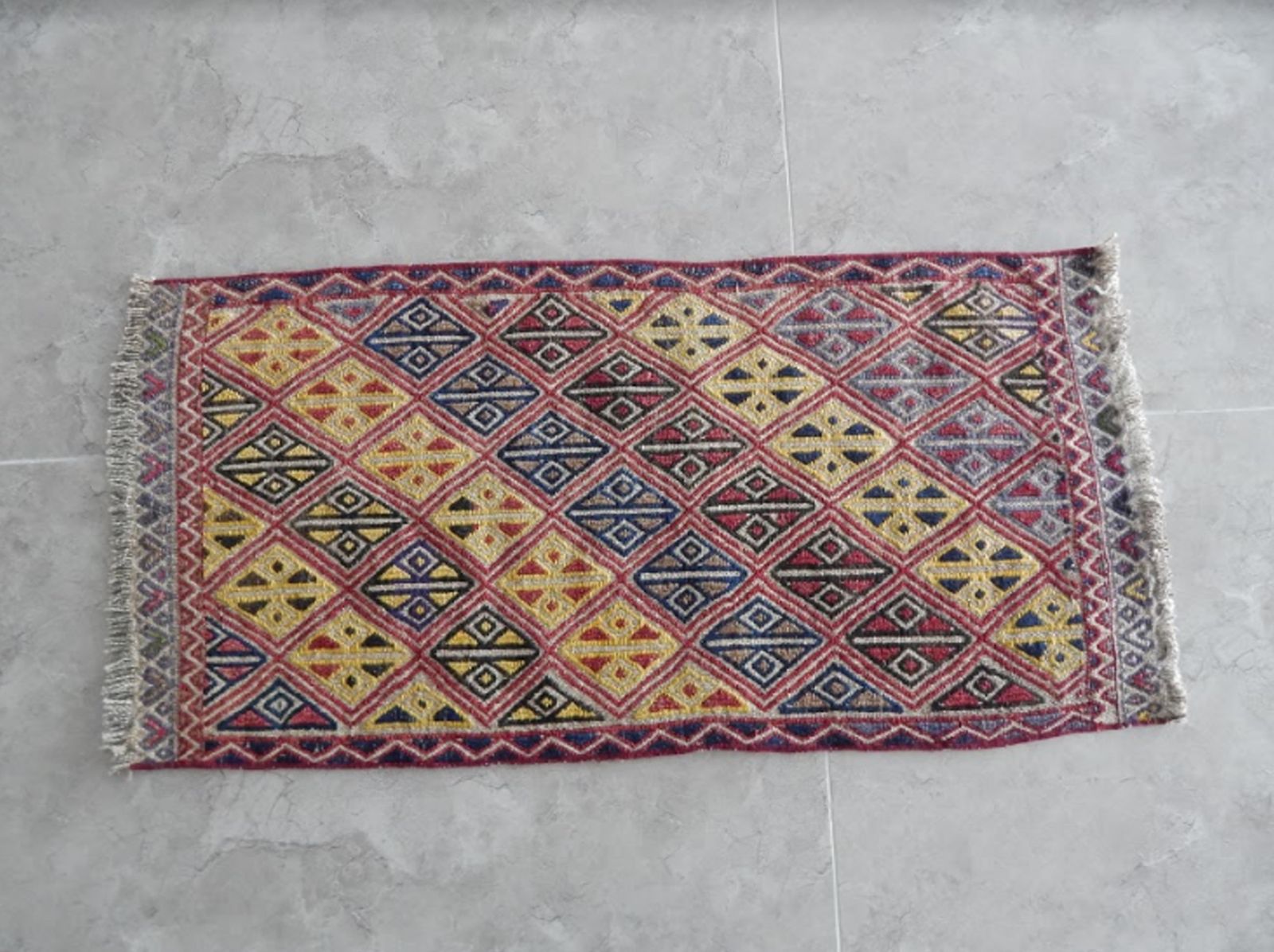 Vintage Turkse Yastik kleine vloerkleed, handgeknoopt, vervaagd, 1′5″ × 2′10″ photo buy