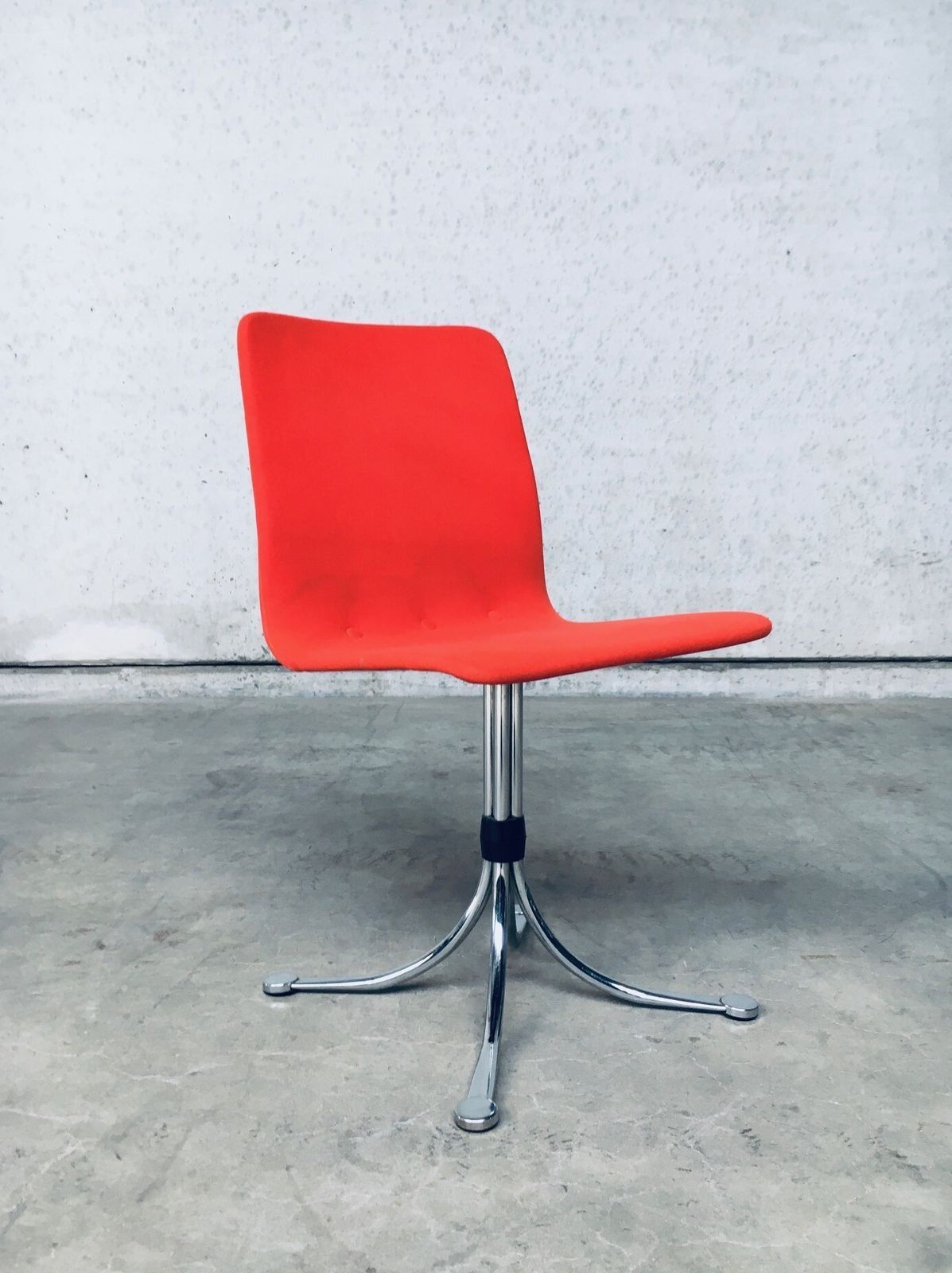 photo vinterior Brabantia Home Steel Set Of 3 Dining Chairs 1970s Holland