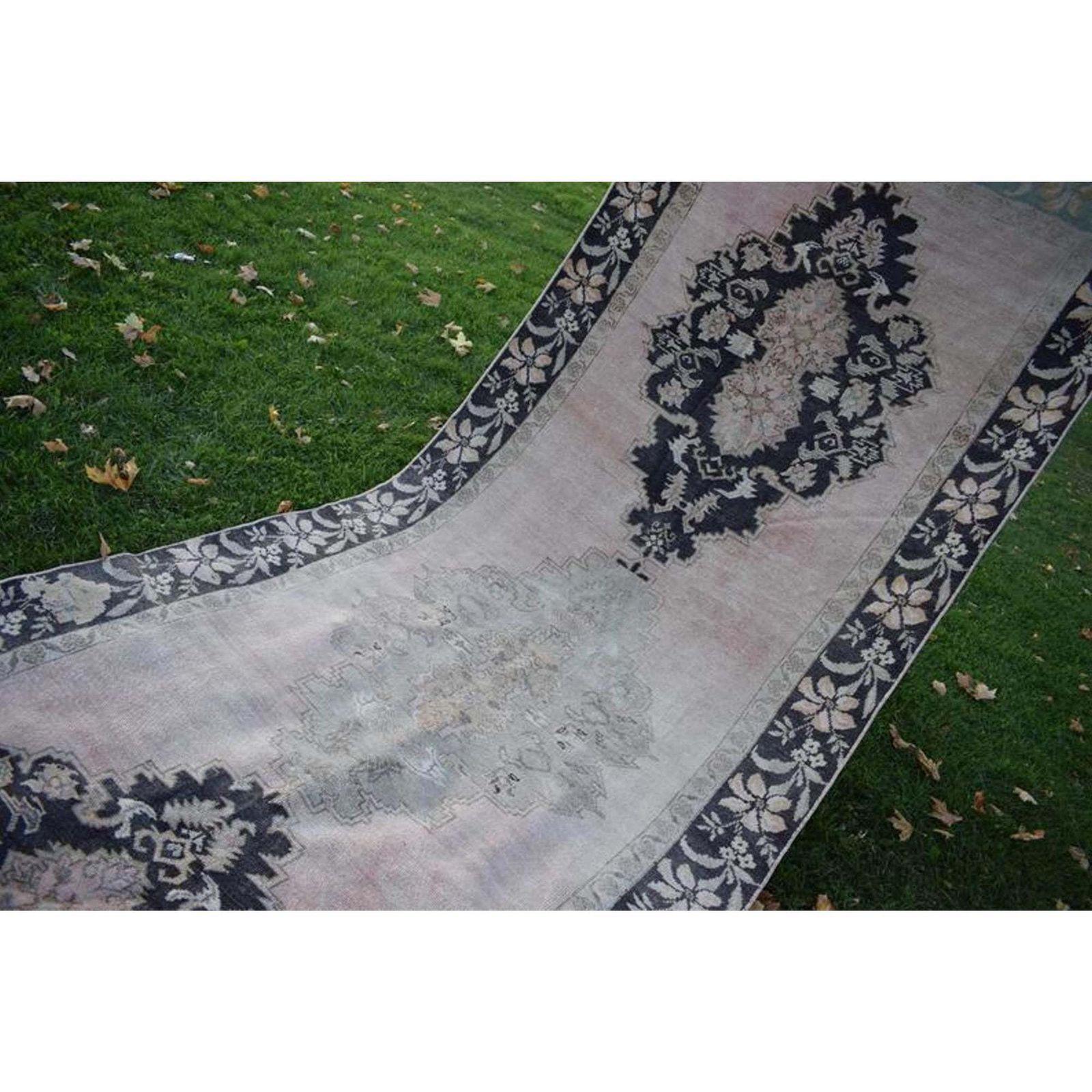 Modern Turkish Oushak Rug With Blue Field And Big Flower Medallions On Center, Accent Rug photo vinterior