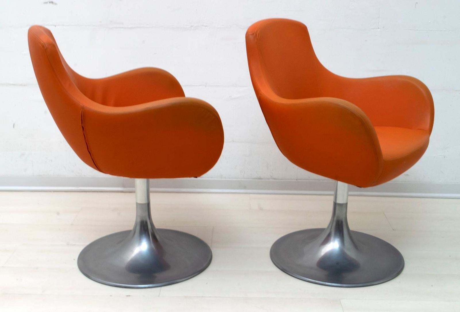 Pair Of Mid Century Modern Italian Swivel Armchairs, 1960s photo 1133.0