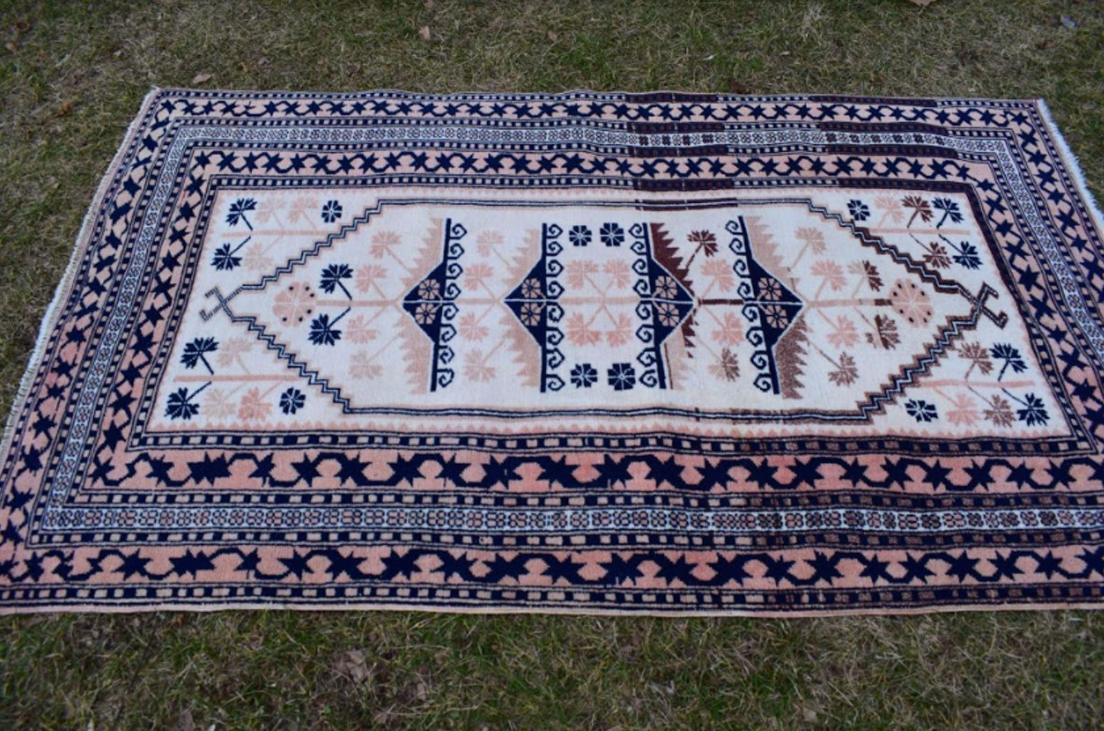 photo furniture Oriental Area Rugs Wool Turkish Oushak Carpet, Office And Dining Room Decor Traditional Handwoven Flatweave Rug 3'7'' X