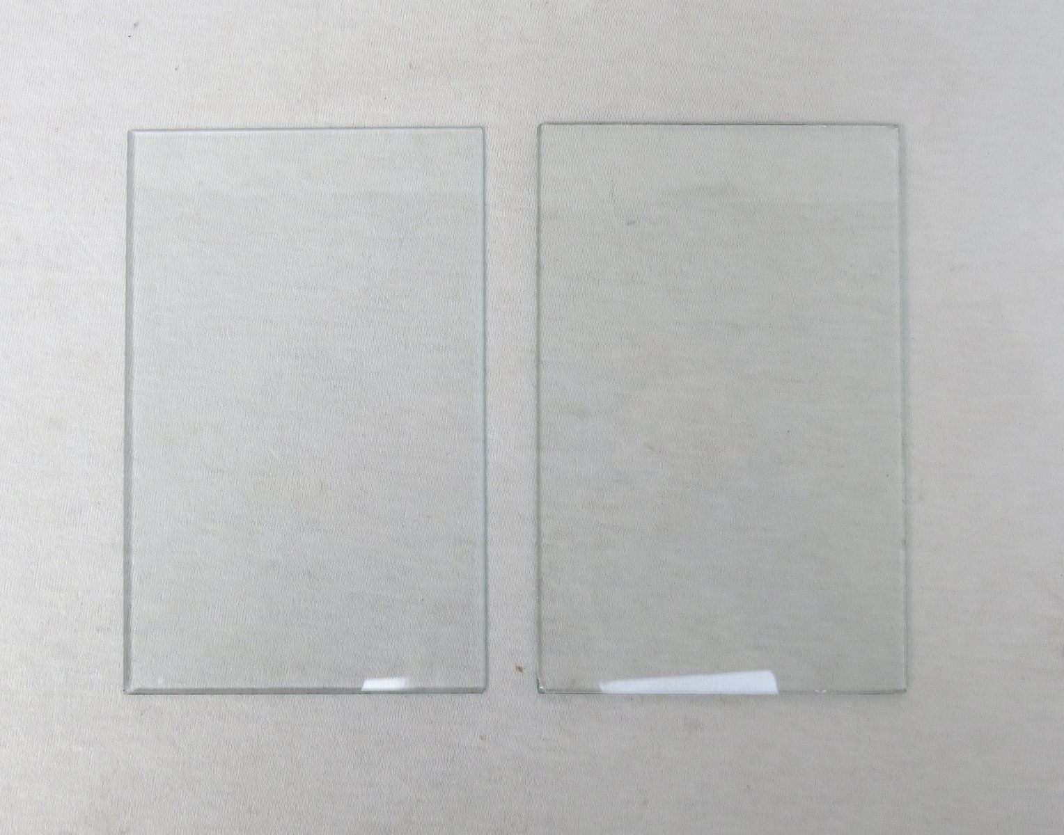photo vinterior Art Deco Hammered Aluminum Picture Frames, 1930s