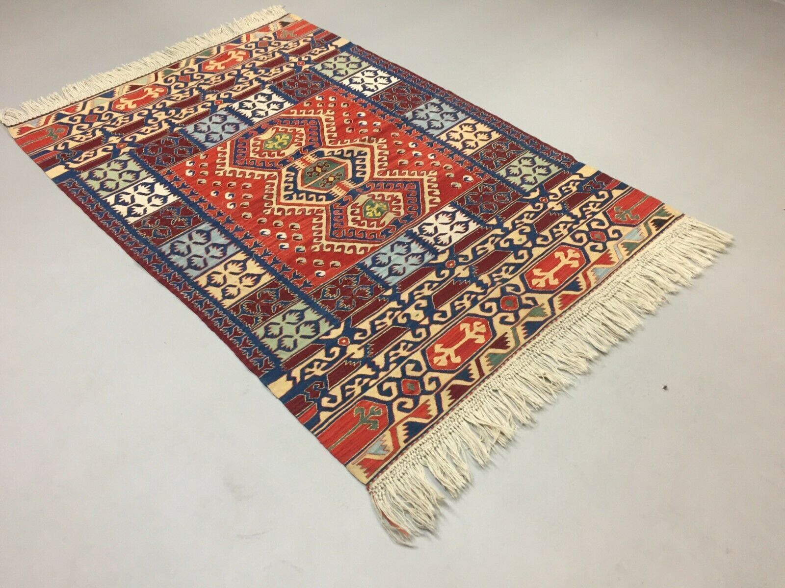 Fine Vintage Turkish Kilim 180x115 Cm Wool Kelim Rug Blue Red Medium photo furniture