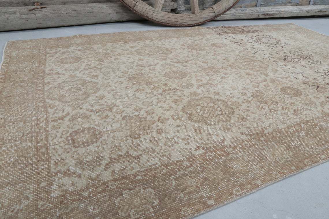 116x204 Cm Muted Beige Rug, Turkish Rug, Luxury Area Rug, Vintage Oushak Anatolian Rug, Ethnic Floral Rug, Distressed Rug, Runner Neutral Area photo buy