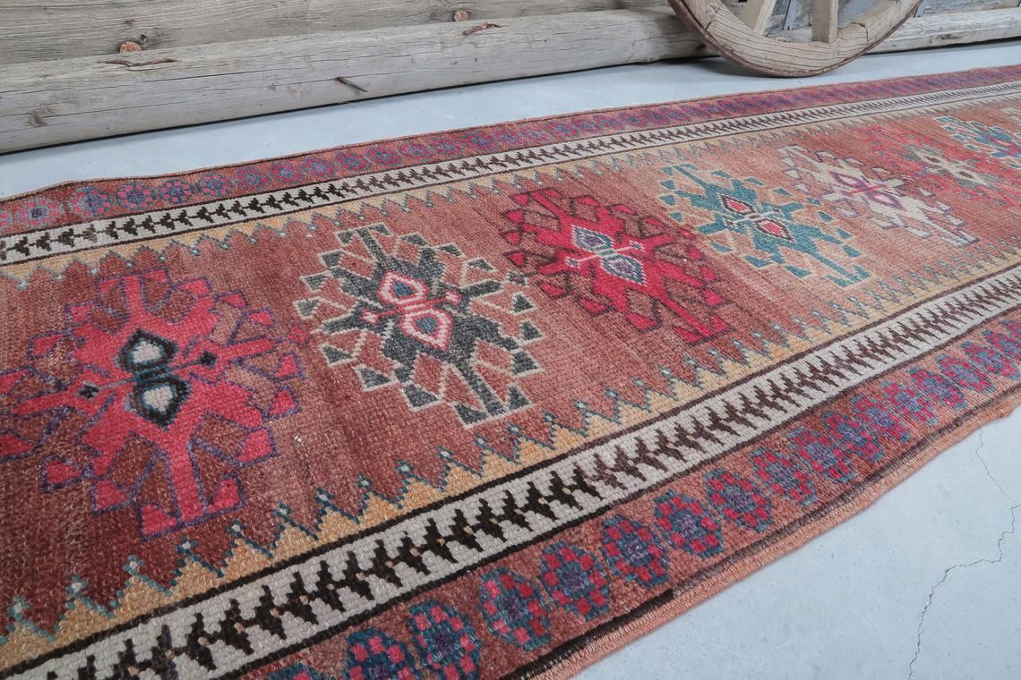88x370 Cm Vintage Runner, Turkish Runner, Red Orange Beige Pink Vintage Hallway Runner, Wool Herki Rugs, Bohemian Faded Mid Century Modern photo vintage