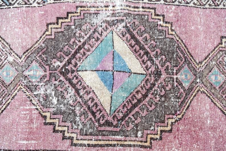 Turkish Runner, Bohemian, Pink Shabby Chic, Home Decor, Vintage Runner, Wool, Diamond Pink Runner, Hallway Runner Faded Distressed photo buy