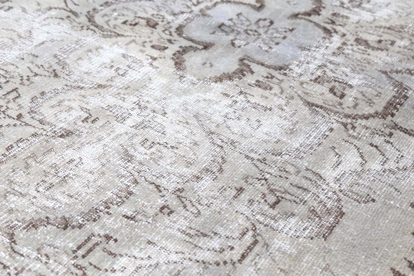 Turkish Vintage Oushak Floral Area Rug, Wool, Natural Grey Farmhouse Decor, Living Room Rug, Handmade, Faded Beige, Neutral Gray photo Textiles