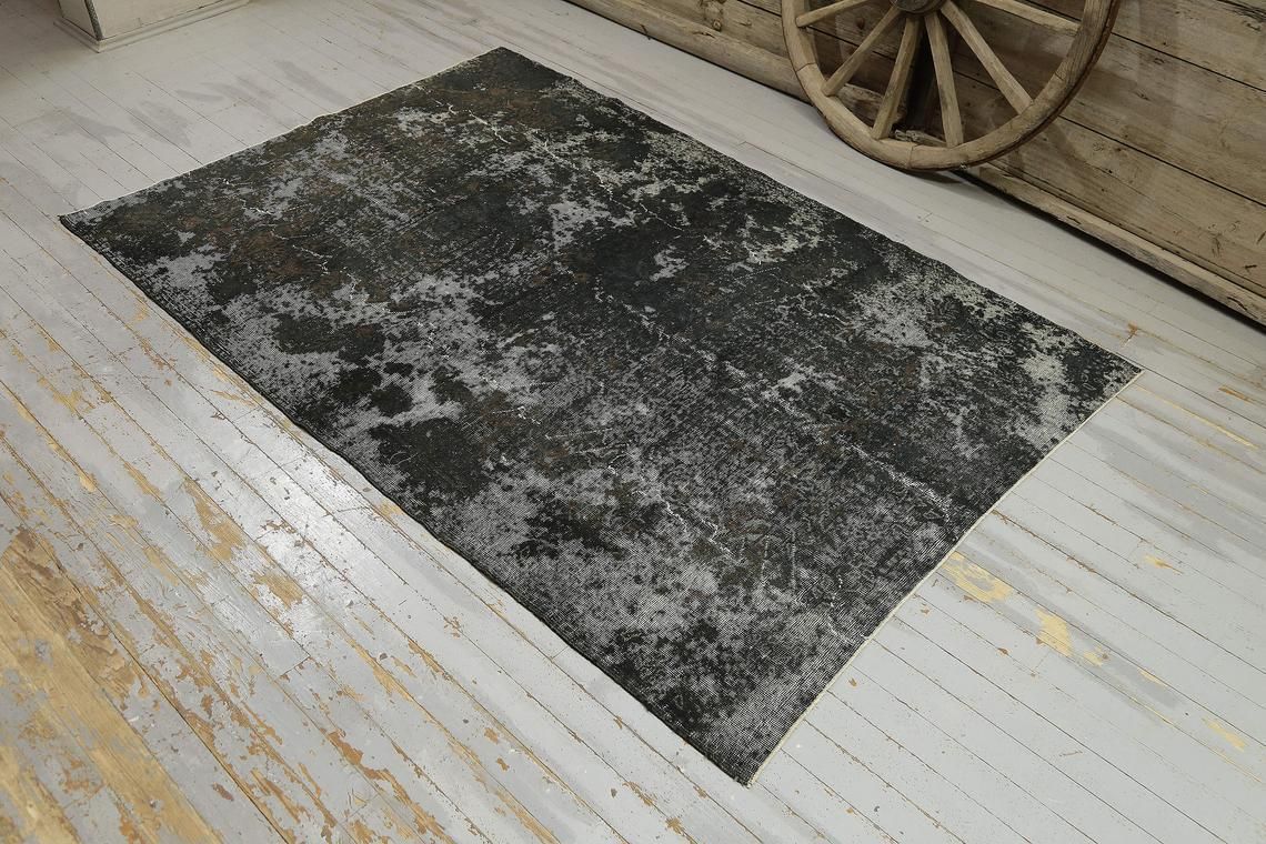 5.7x8.5, Black Faded Turkish Vintage Rug, Distressed, Area Rug, Oushak Rug, Wool Rug, Room Decor, Floral Rug, Living Room Rug, Turkey Rug photo furniture