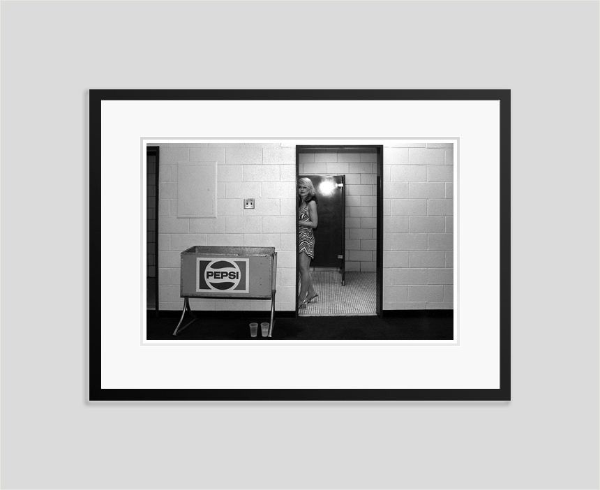 'Blondie Backstage ' 1978 By Martyn Goddard Giclée Print Framed In Black