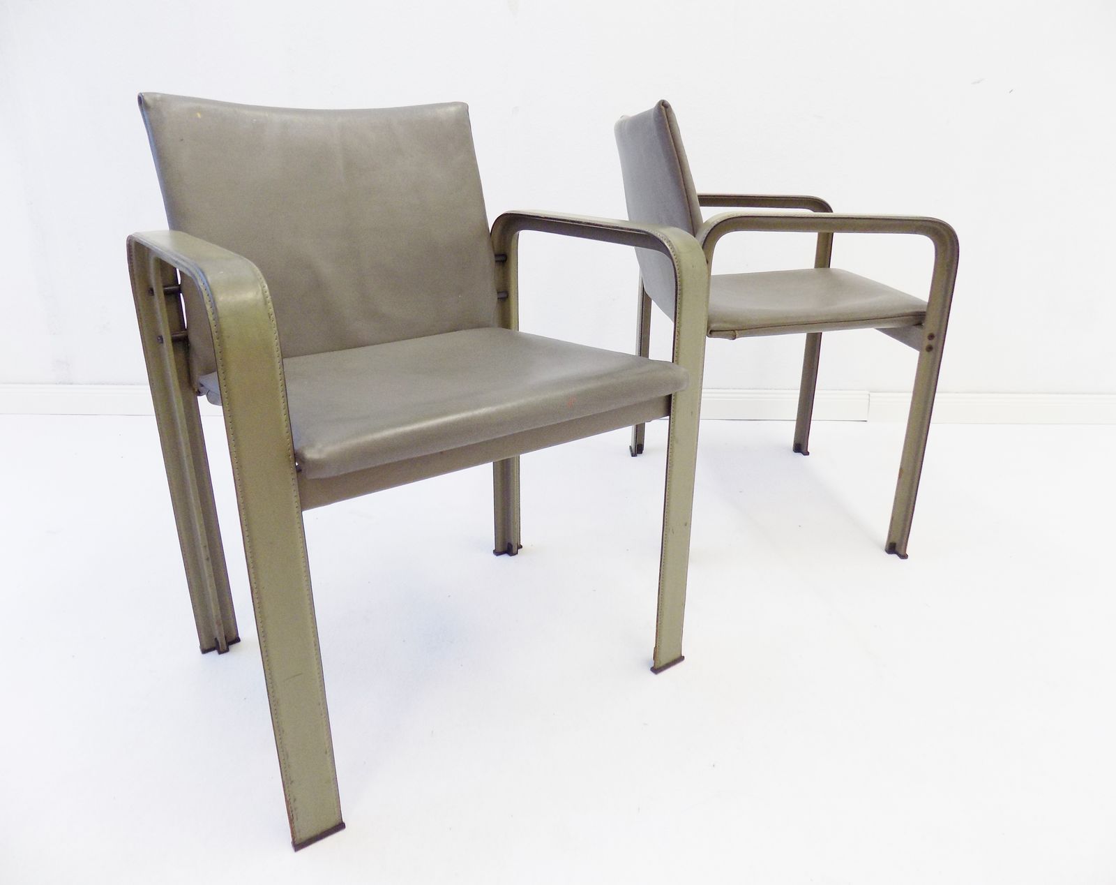 Matteo Grassi Golfo Dei Poeti Leather Armchair Set Of 2 photo furniture