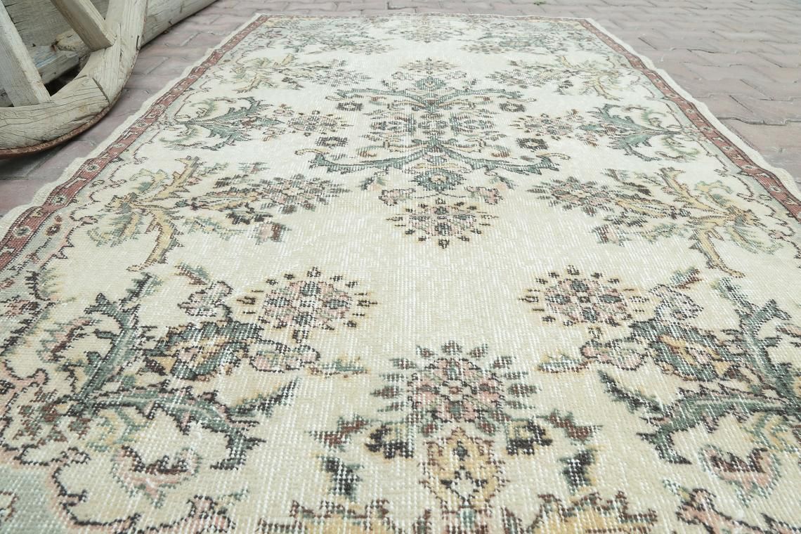 Vintage Turkish Oushak Runner, Distressed, Hallway Runner, Wool, Handwoven, Floral, Oriental, Beige Oriental Small Area Rug, Low Pile photo furniture