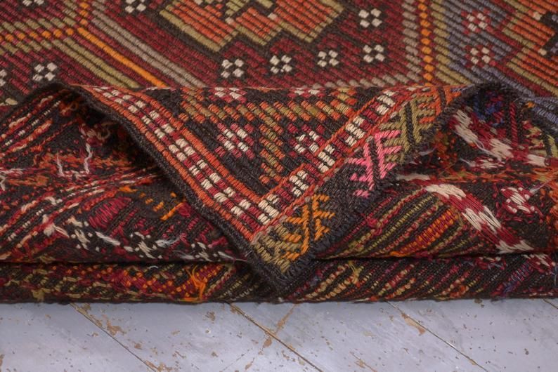 photo furniture Flatweave, Kilim Turkish Rug, Handwoven, Red, Pink, Orange, Geometric, Vintage Rug, Farmhouse Decor, Flat Weave Rug