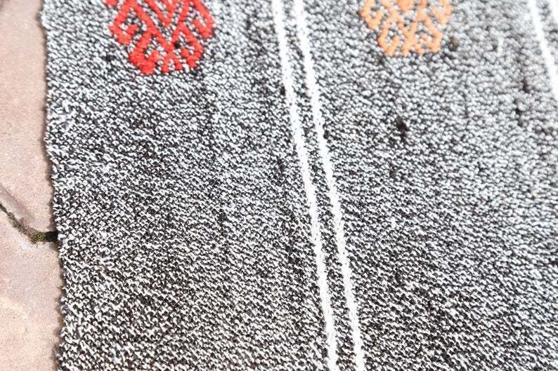 photo furniture 6x8 Kilim Flatweave Stripped Turkish Rug, Oushak Rug, Vintage Rug, Gray Rug, Bohemian Rug, Area Rug, Rug, Carpet, Modern Stripe 6.3x8.2
