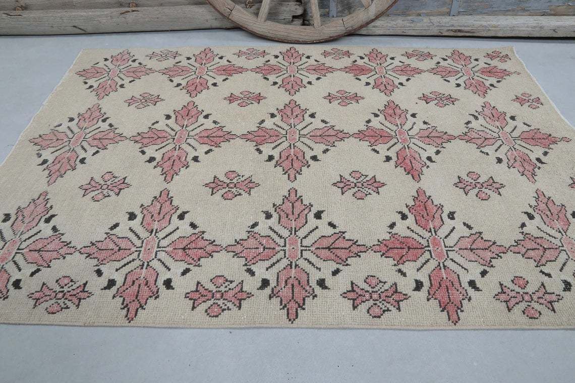 Distressed Turkish Rug, Beige Area Rug, Vintage Handmade Rug, Turkish Oushak Rug, Faded Red   Pink Floral Motifs, Boho Carpet 4.8x6.8 photo Textiles