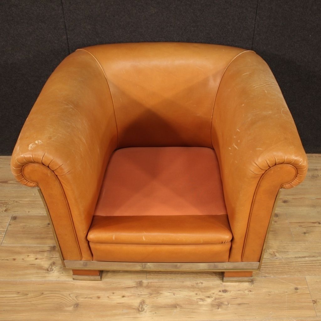 Italian Design Armchair In Leather From The 70s photo vinterior