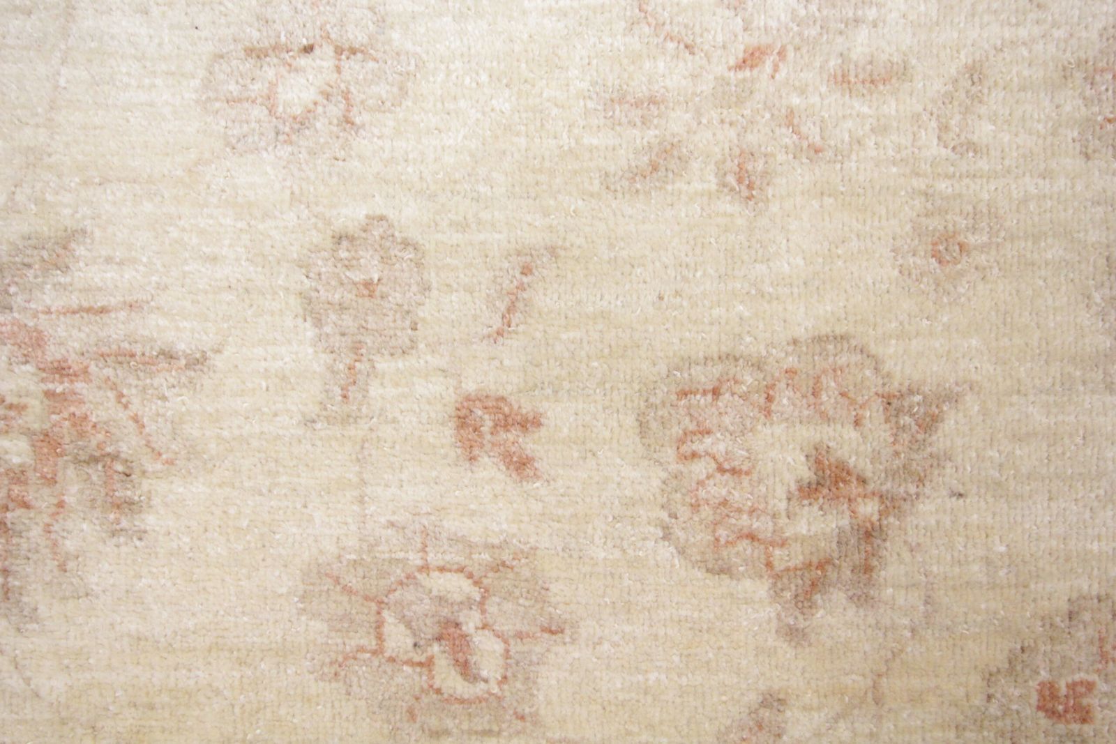 Handmade Carpet Traditional Ziegler Rug, Cream Wool 197x258cm photo vinterior