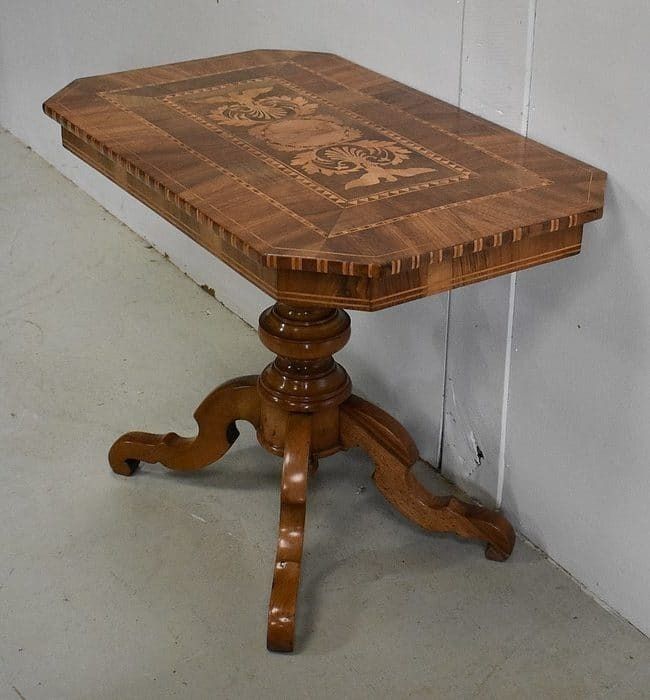 Inlaid Gueridon Table, In Walnut And Light Wood   2nd Part Of The 19th Century photo for sale