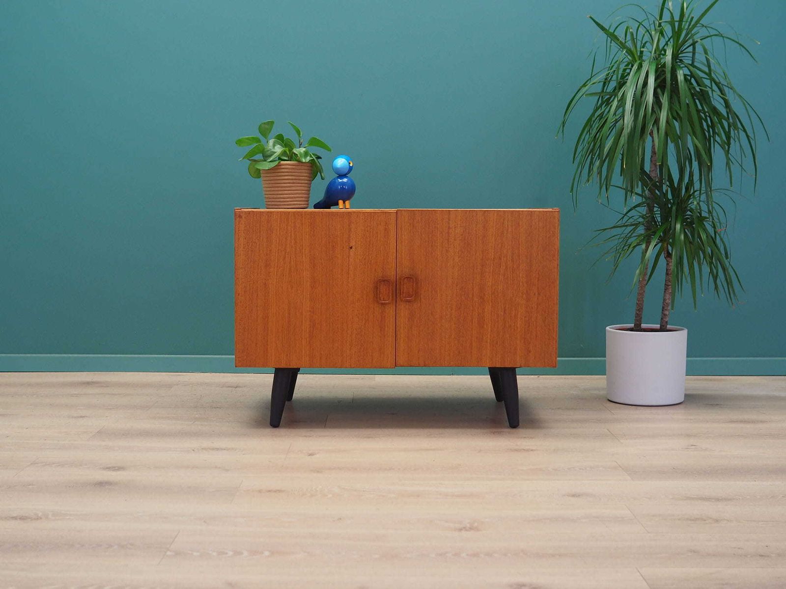 Teakhouten Kast, Deens Design, Jaren 1980, Productie: Denemarken