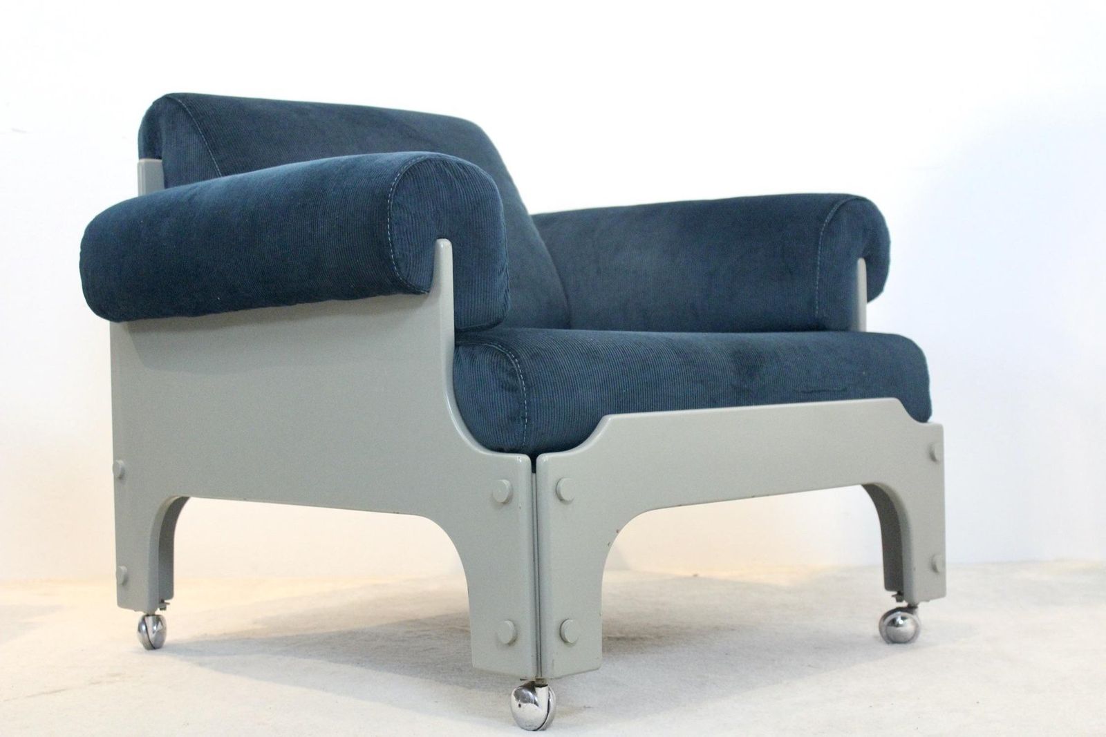photo buy Sz 85 Spectrum Easy Chair By Jan Pieter Berghoef For ‘T Spectrum, 1960s