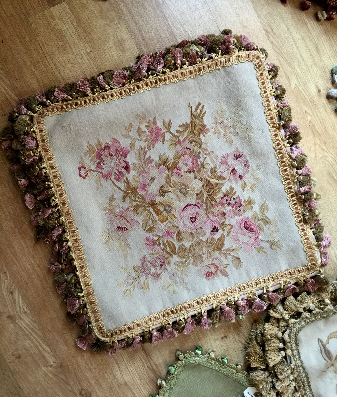 French Aubusson Style Cushion Cover, Handwoven Oriental Wool Scatter Cushion photo 271.0