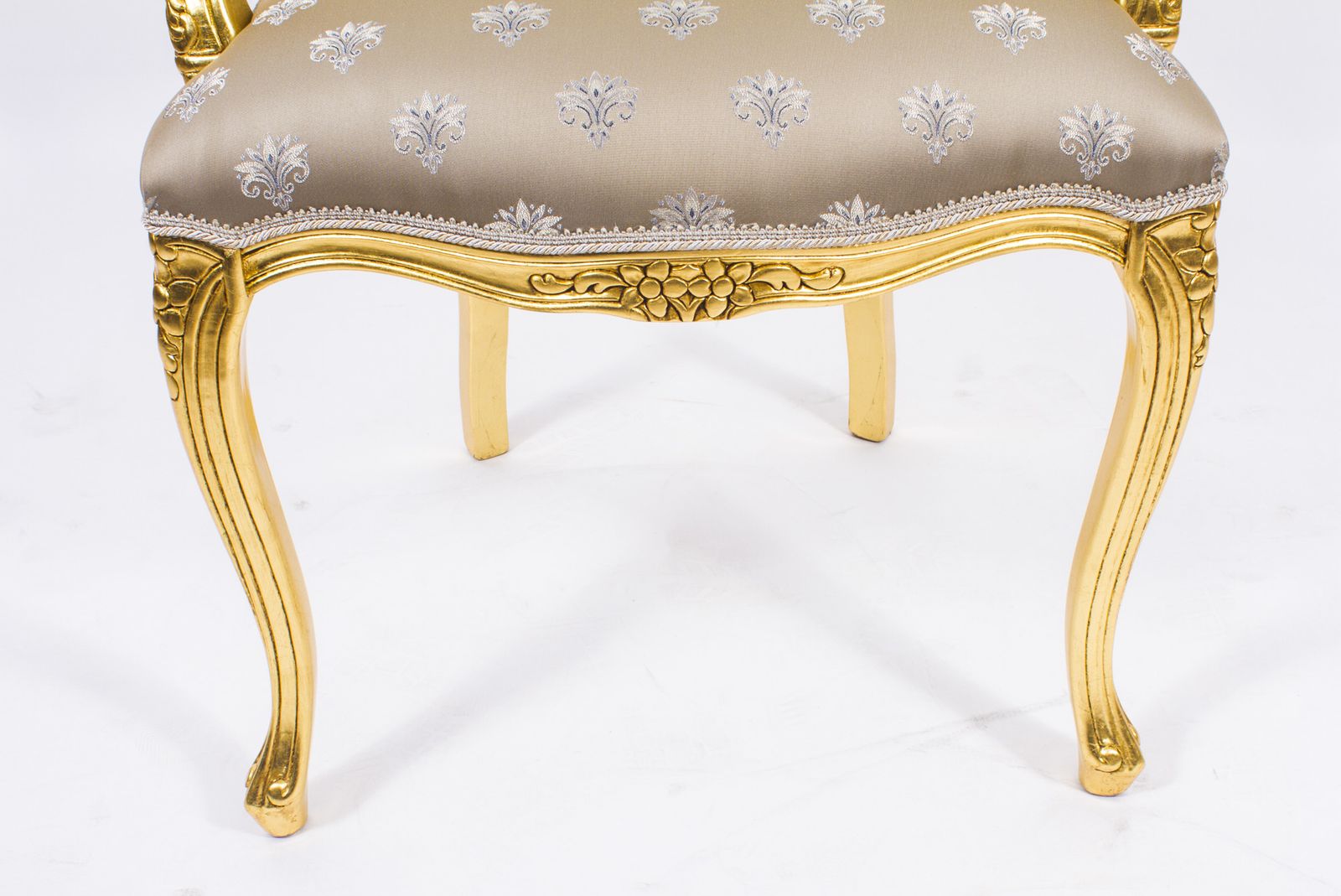 Superb Bespoke Pair French Louis Revival Giltwood Armchairs photo vinterior