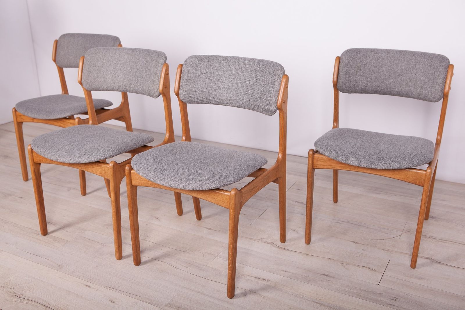 photo buy Model 49 Oak Dining Chairs By Erik Buch For Odense Maskinsnedkeri / Od Furniture, 1960s, Set Of 4