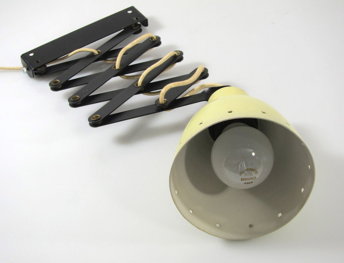 Gele Bauhaus Stijl Vintage Verstelbare Wandlamp photo 409.0