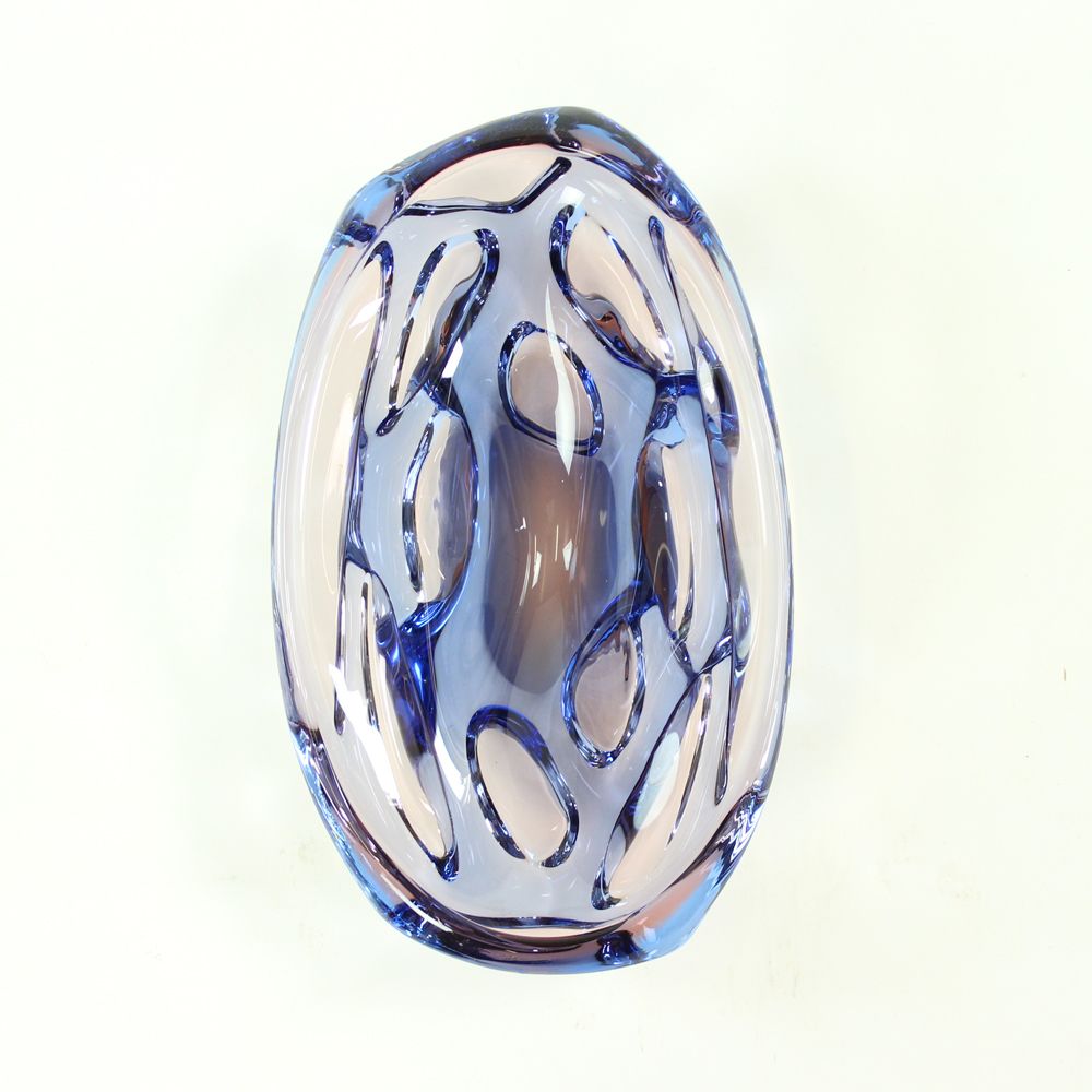 472.0 Art Glass Bowl In Blue By Jan Beranek For Skrdlovice, Czechoslovakia, Circa 1960 photo