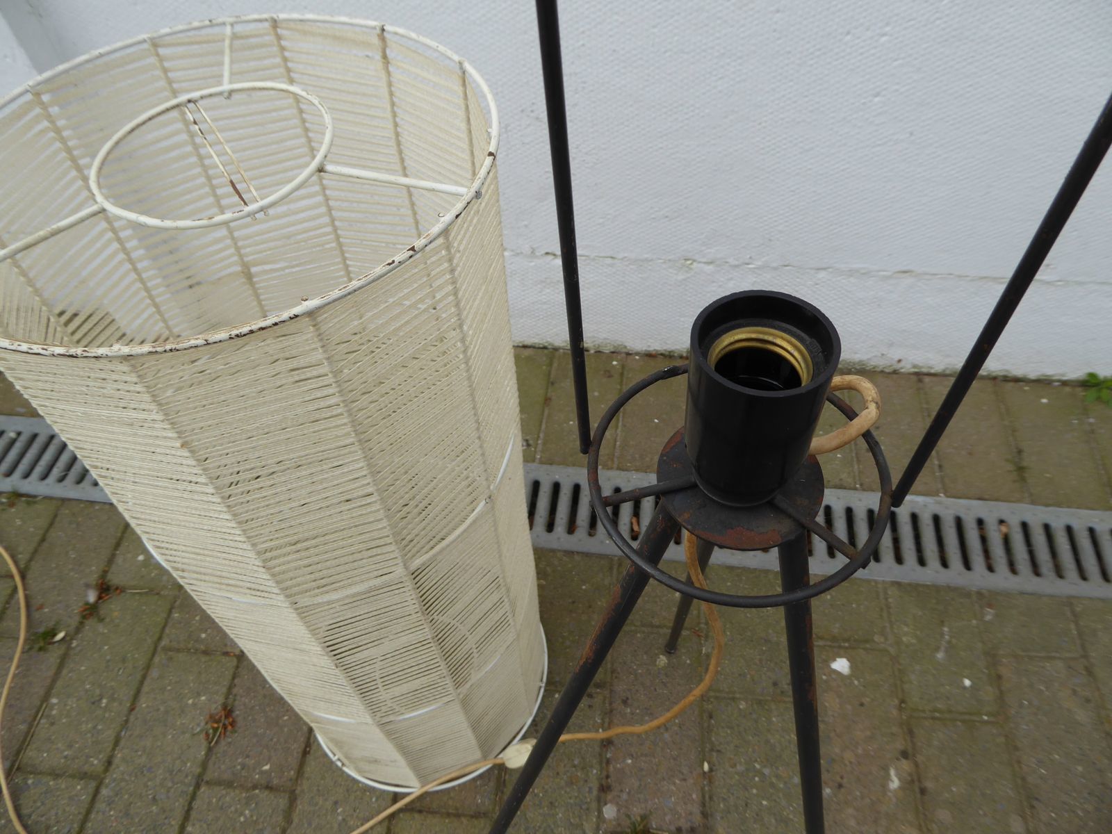 Tripod Floor Lamp, 1950s photo vintage