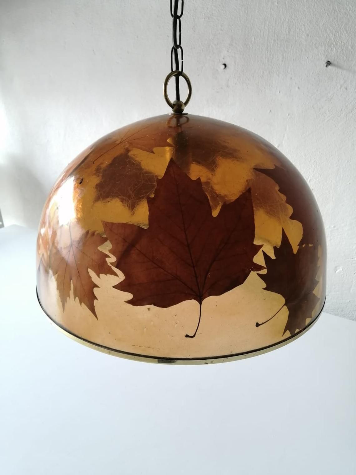 Wonderful Resin Shade With Real Leafs Italian Pendant Lamp, 1970s Italy photo vinterior