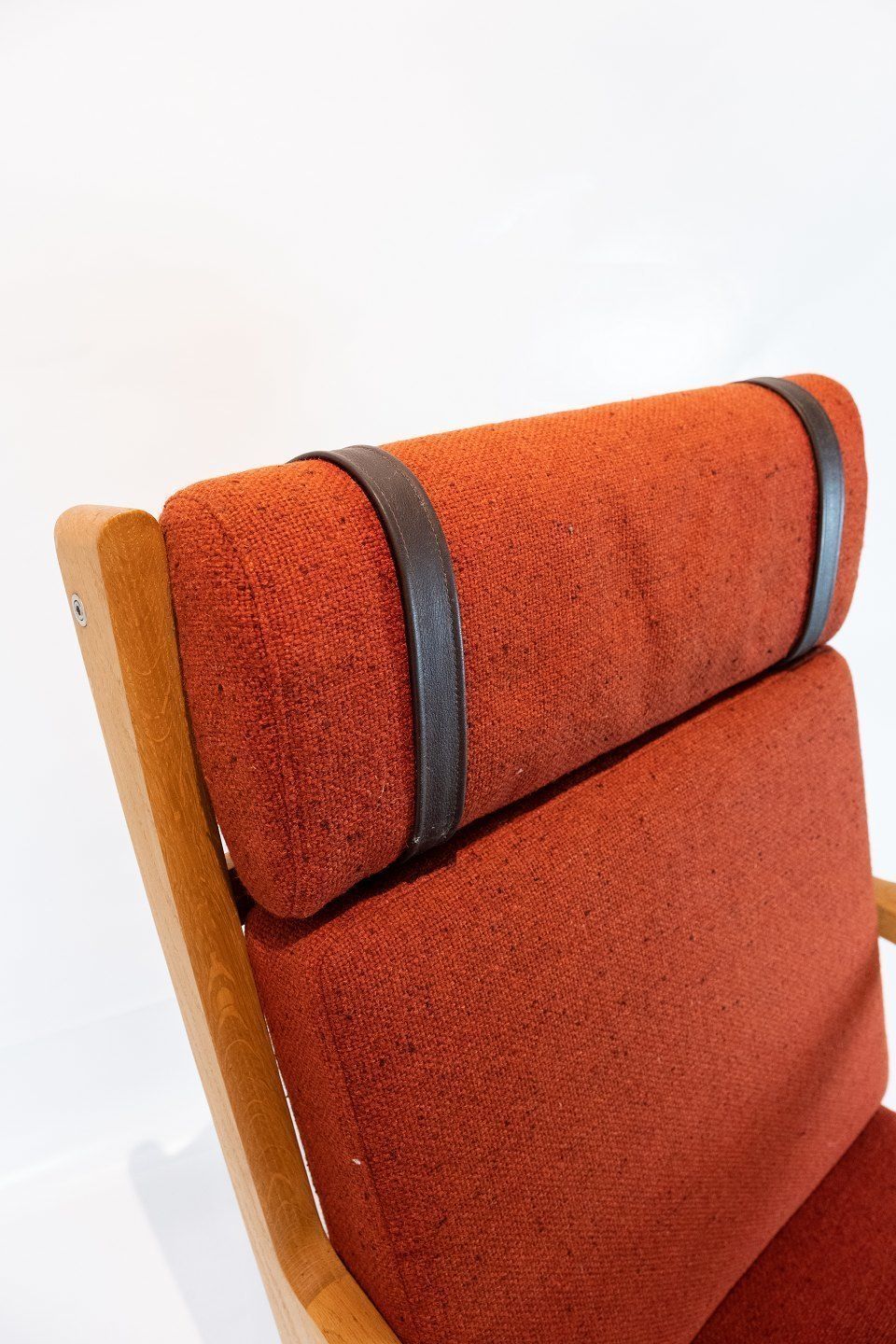 High Armchair In Oak And Red Wool Fabric By Hans J. Wegner And Getama From The 1960s. photo 1395.0