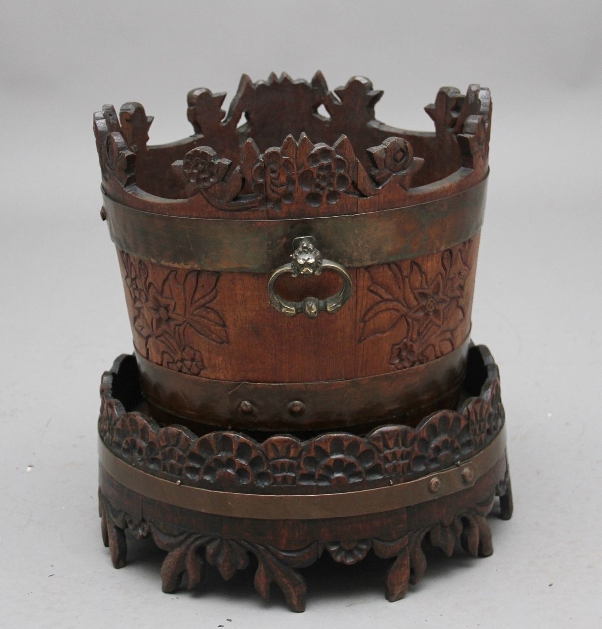 19th Century Carved Oak Bucket And Stand photo furniture