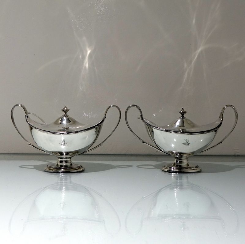 18th Century Antique George III Sterling Silver Pair Sauce Tureens London 1786 John Scofield