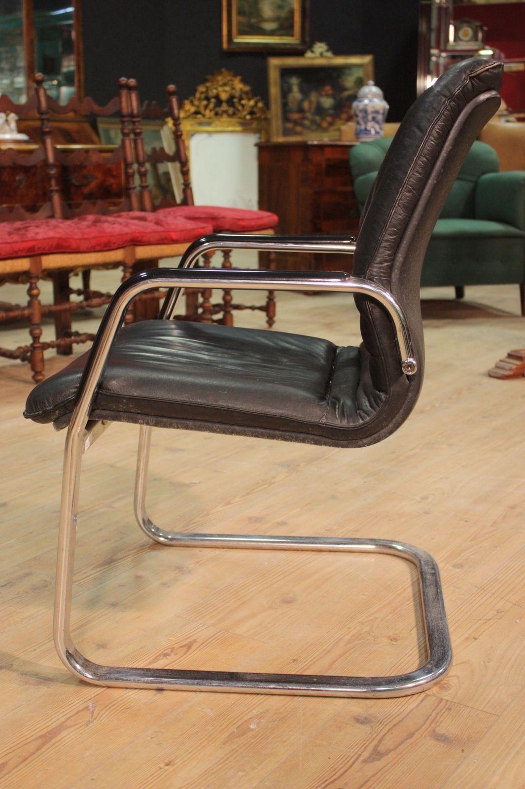 Designer Armchair In Plastic And Fake Leather photo vinterior