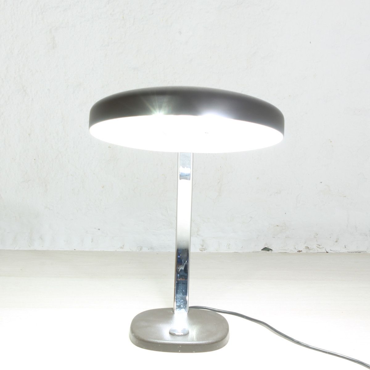 1970s Kaiser Ufo Table Lamp