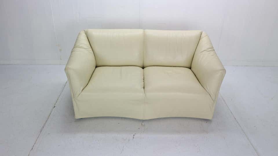 Mario Bellini "Tentazione" Leather Sofa Or Loveseat For Cassina, 1970s photo Furniture