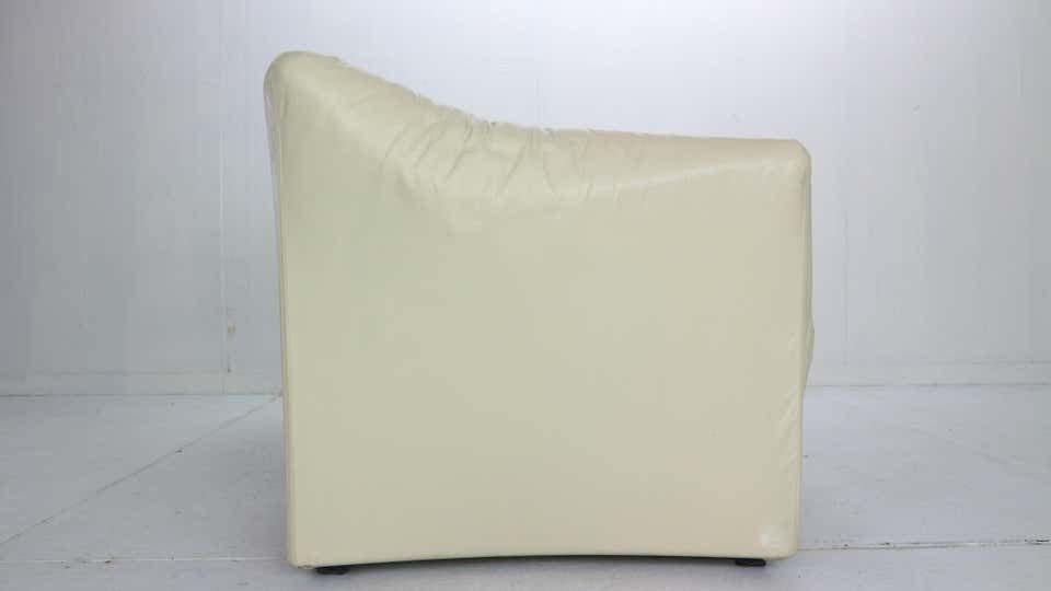 Mario Bellini "Tentazione" Leather Sofa Or Loveseat For Cassina, 1970s photo buy