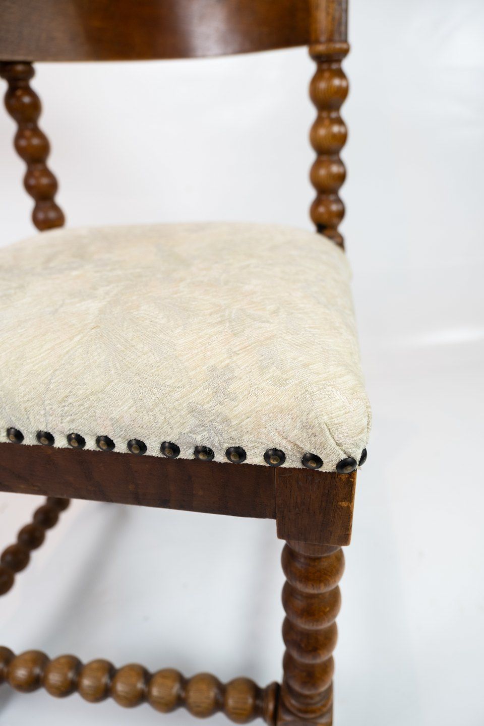 Armchair In Polished Oak And Upholstered With Light Fabric, From The 1890s. photo vinterior