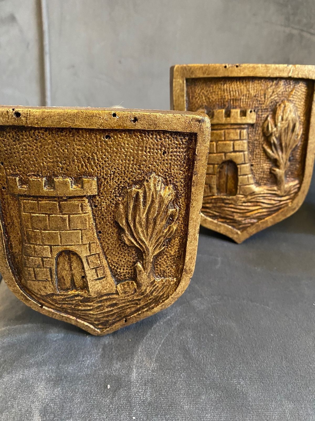 photo furniture 19th Century, Two Pairs Of Golden And Lacquered Wooden Curtain Door.