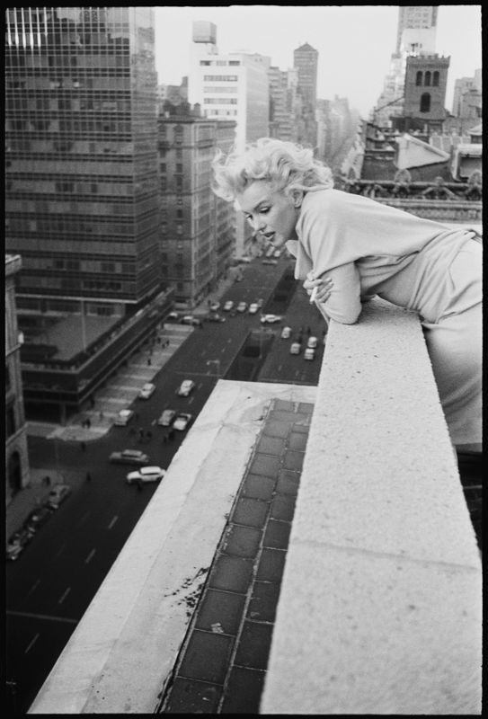 'Marilyn On The Roof' Marilyn Monroe 1955 Silver Gelatin Print Framed In White photo furniture