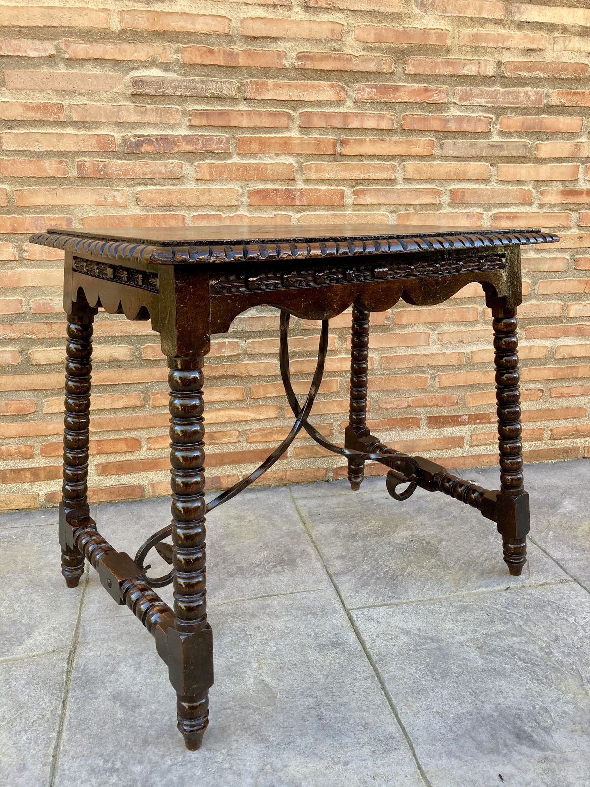 Early 20th Century Antique Castilian Walnut Table With Solomonic Turn Legs